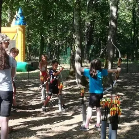 Mobil-home Confortable Avec Terrasse A - Api-1-52-230 Royan