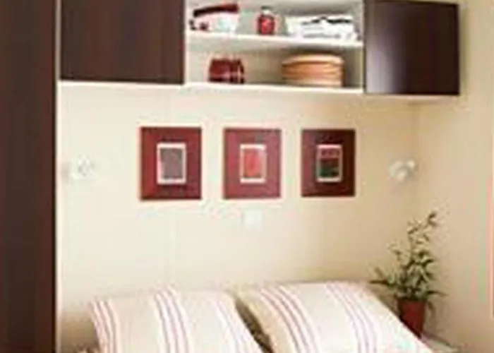 Campsite Mobil-home Confortable Avec Terrasse A - Api-1-52-230